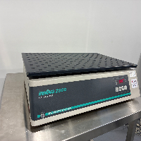 New Brunswick Innova 2300 Platform Shaker image 0